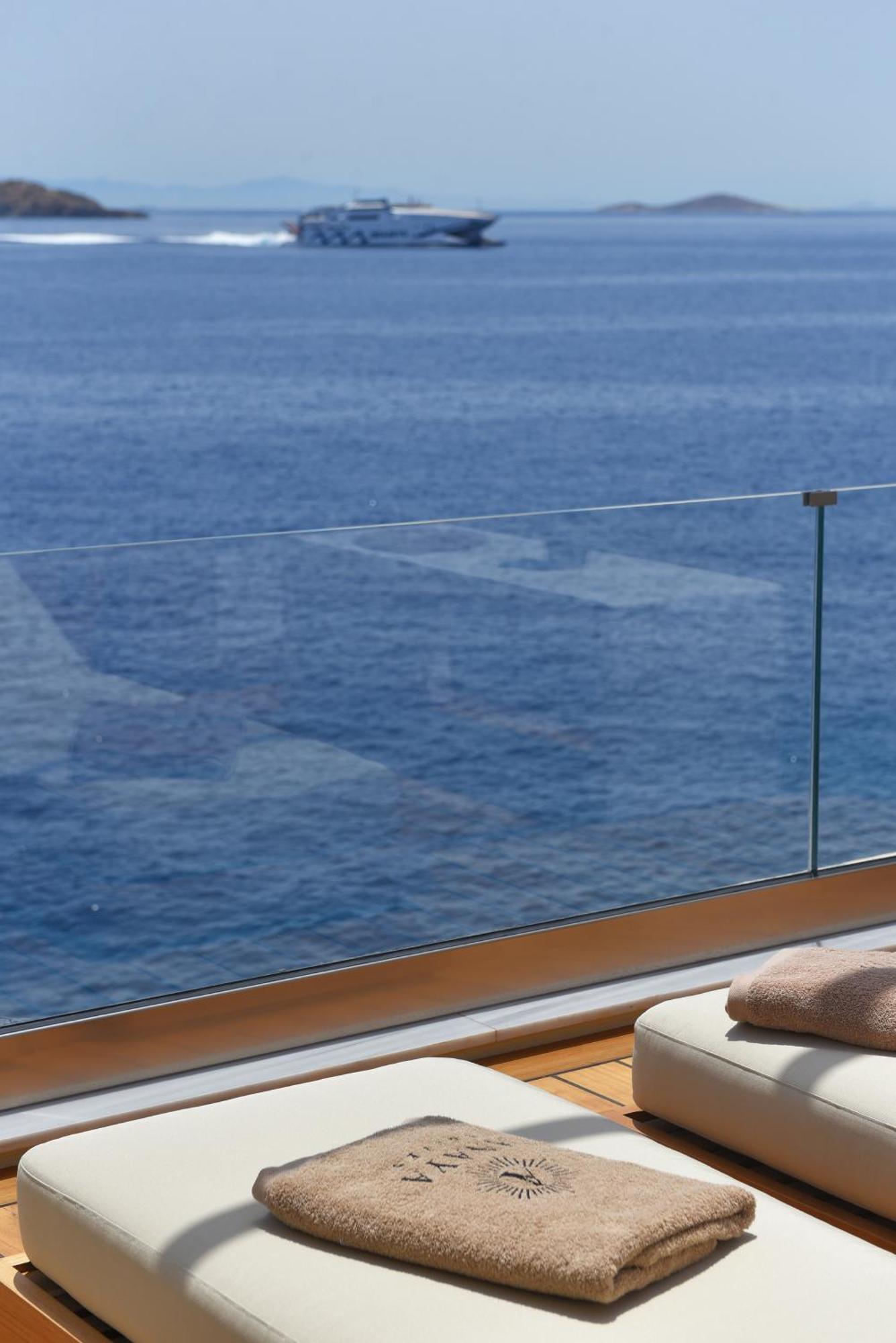 Anaya Suites Ermoupoli Exteriör bild