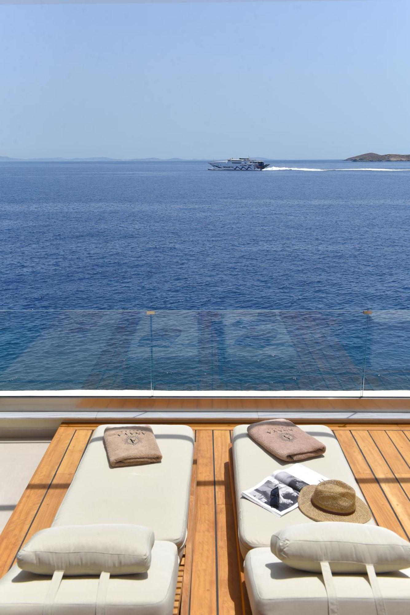 Anaya Suites Ermoupoli Exteriör bild