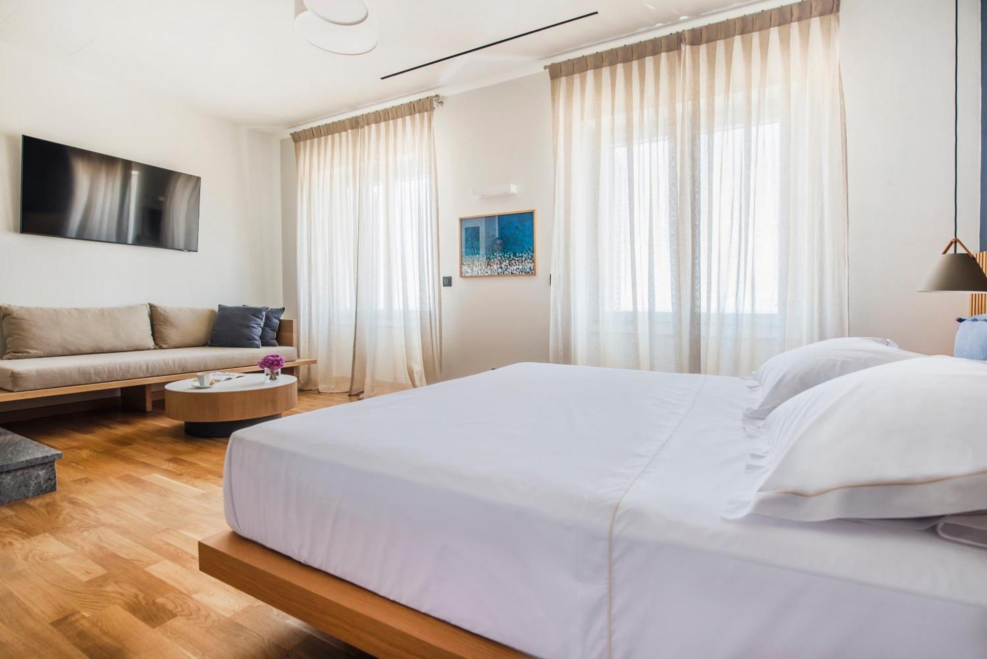 Anaya Suites Ermoupoli Exteriör bild