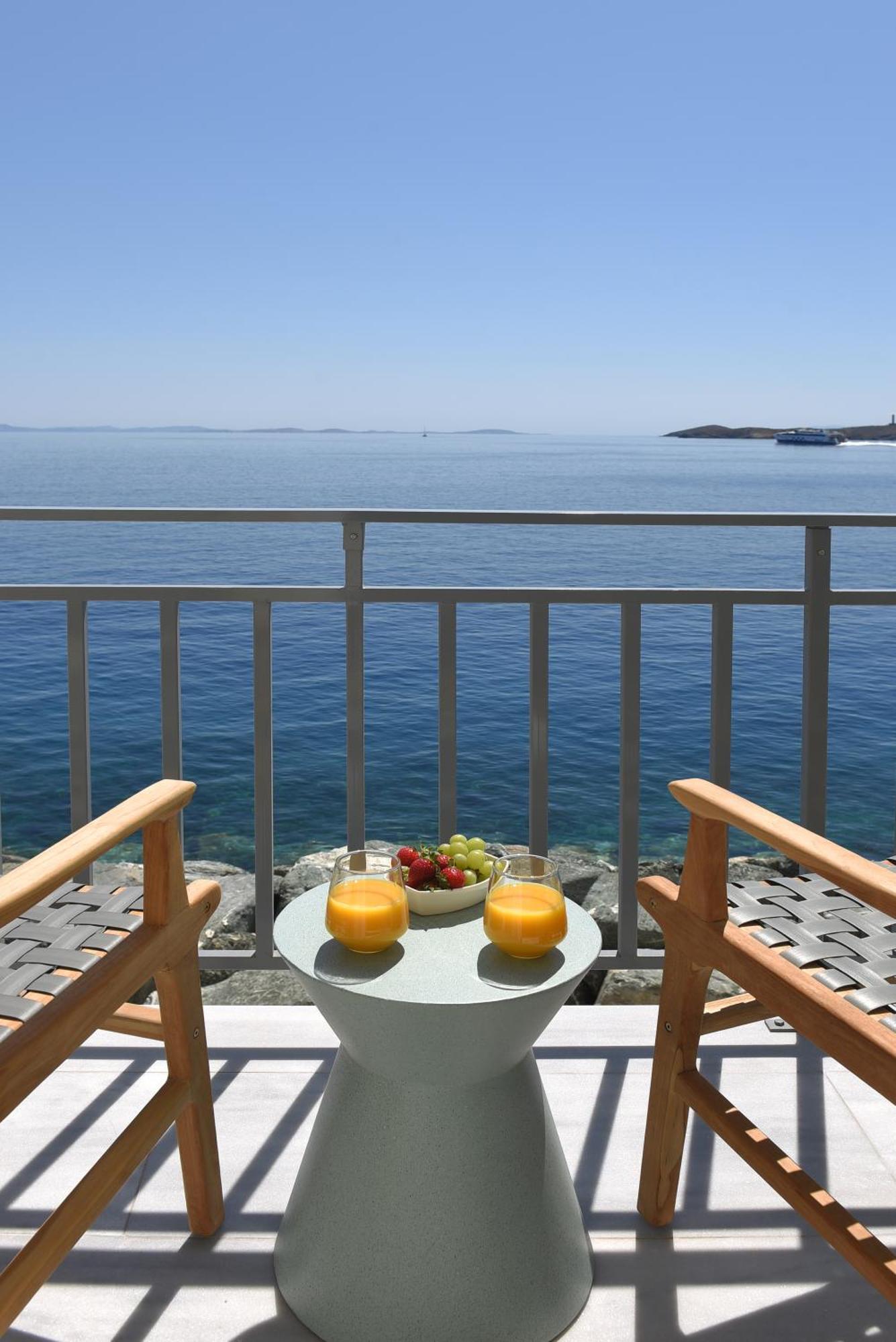 Anaya Suites Ermoupoli Exteriör bild