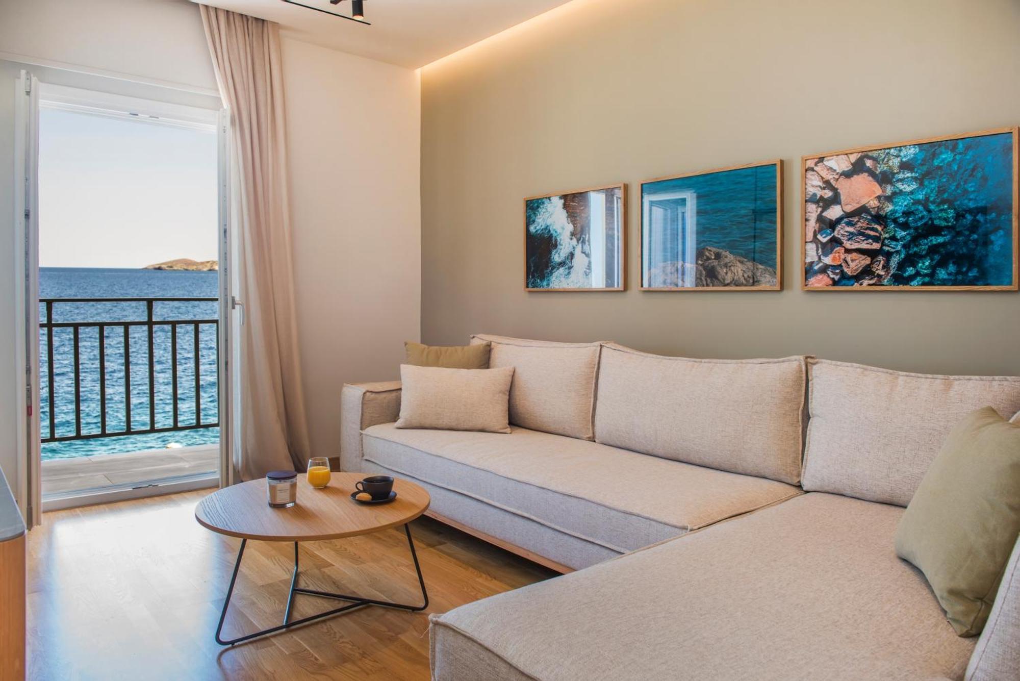 Anaya Suites Ermoupoli Exteriör bild